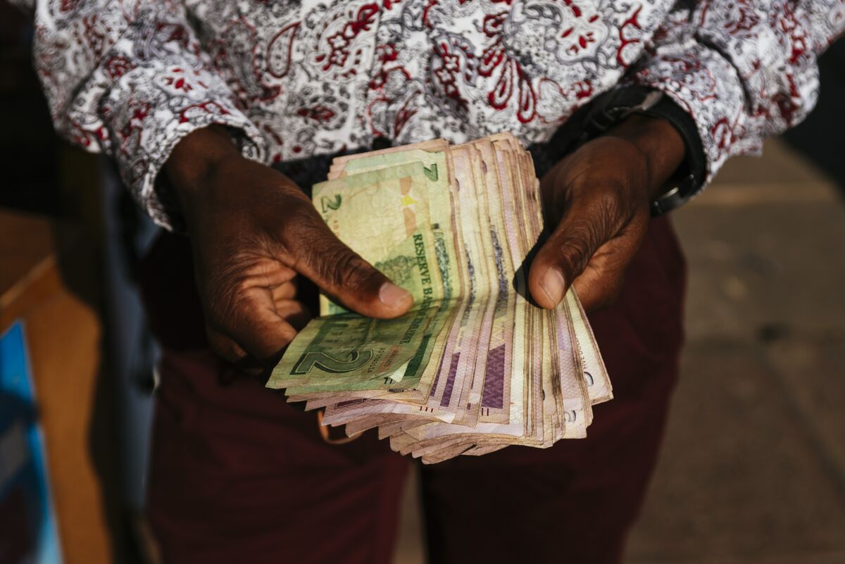 Zimbabwe Dollar Official Exchange Rate Now $4 868