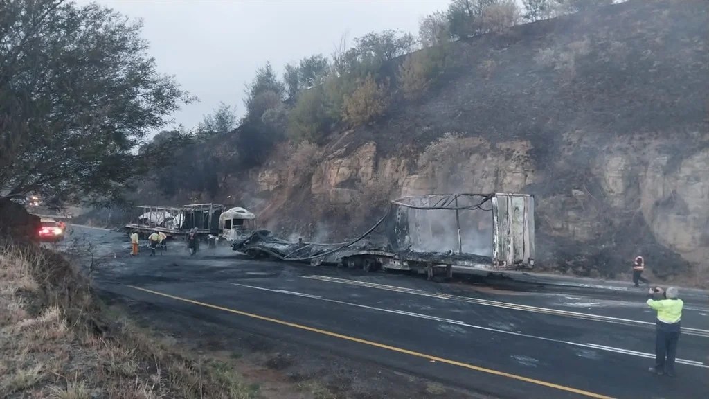 Two More Trucks Burnt In KZN Over Foreign Drivers