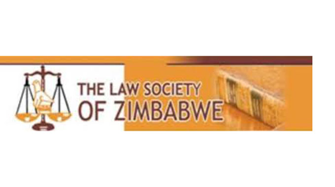 698 Lawyers Under Investigation By Law Society Of Zimbabwe