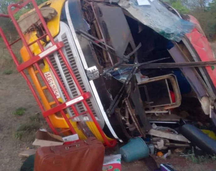 Inter-Africa bus in horror accident near Insuza along Victoria Falls road