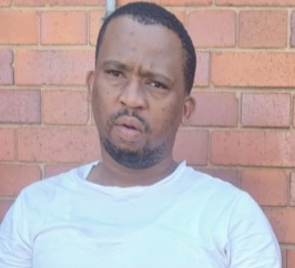 Serial South African Killer  Escapes  To  Zimbabwe