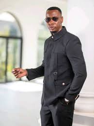 Zimbabwean Men Flying Solo- A Closer Look at the Latest Demographic Trends