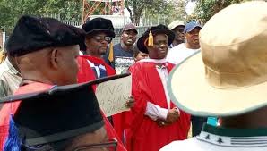 Labour Dispute Deepens at University of Zimbabwe
