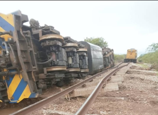 NRZ Freight Train Leaves Tracks In Chikombedzi Following Torrential Rains