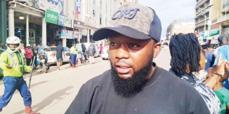 Pedestrian Hurt as Pirate Taxi Flees Traffic Officers in Harare CBD