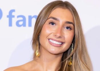 British OnlyFans Star Lily Phillips Baptised, Says She Is Recommitting to Christian Faith