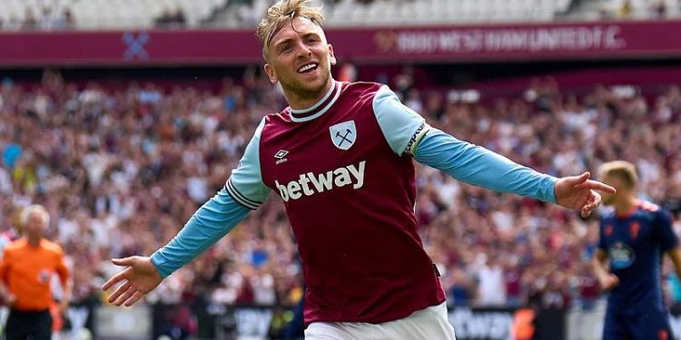 Bowen Transfer Battle Explodes as Chelsea, Liverpool & Man Utd Circle