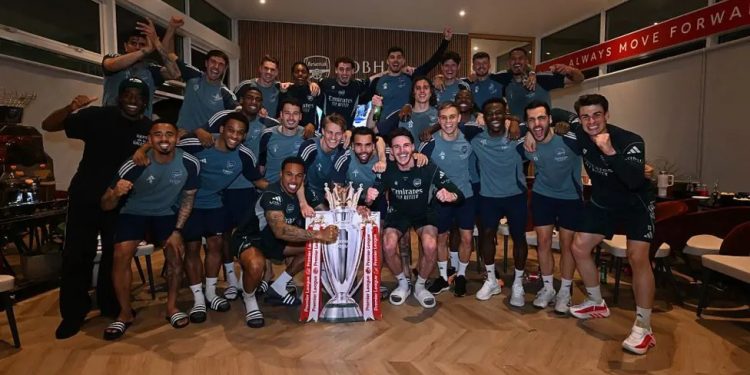 “They Called Us Bottlers…” — Arsenal Celebrate Historic Title Triumph Until Sunrise