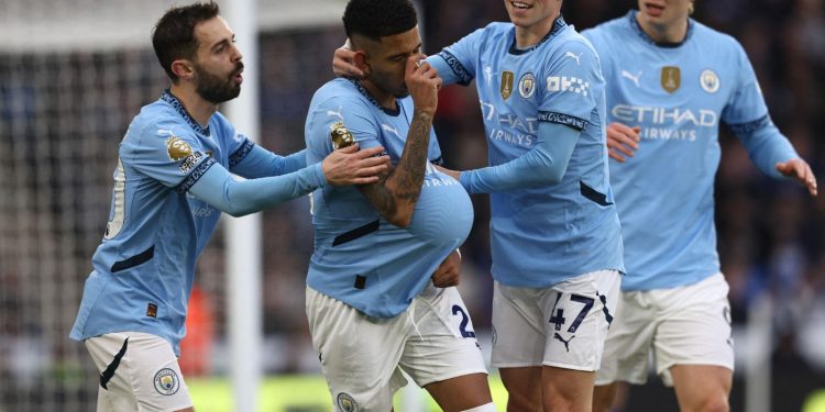 Man City Keep Title Race Alive as Foden Masterclass Sinks Palace