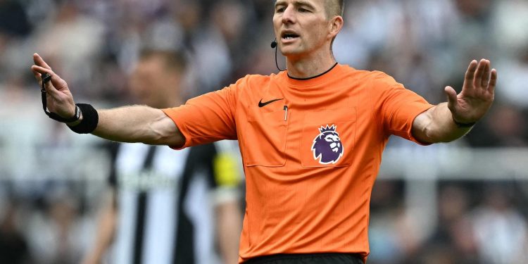 Premier League Referee Dropped After Major VAR Controversy in Man Utd Win